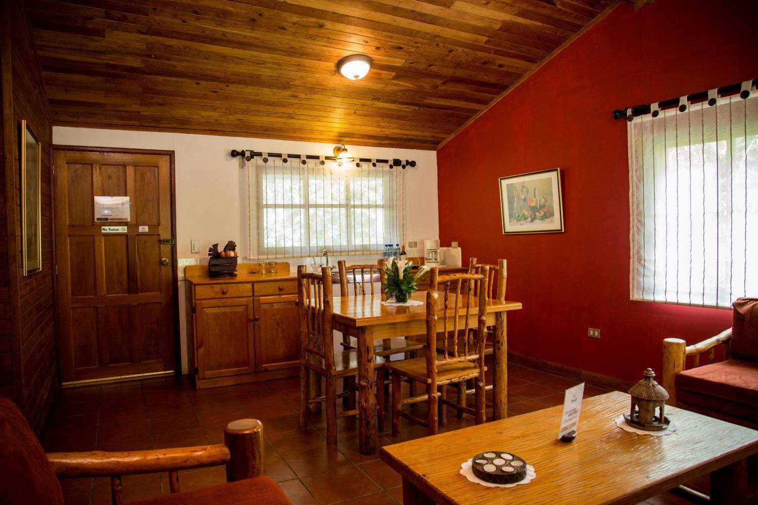Hotel Boutique Y Restaurante Paniste Santa Cruz Verapaz Bagian luar foto